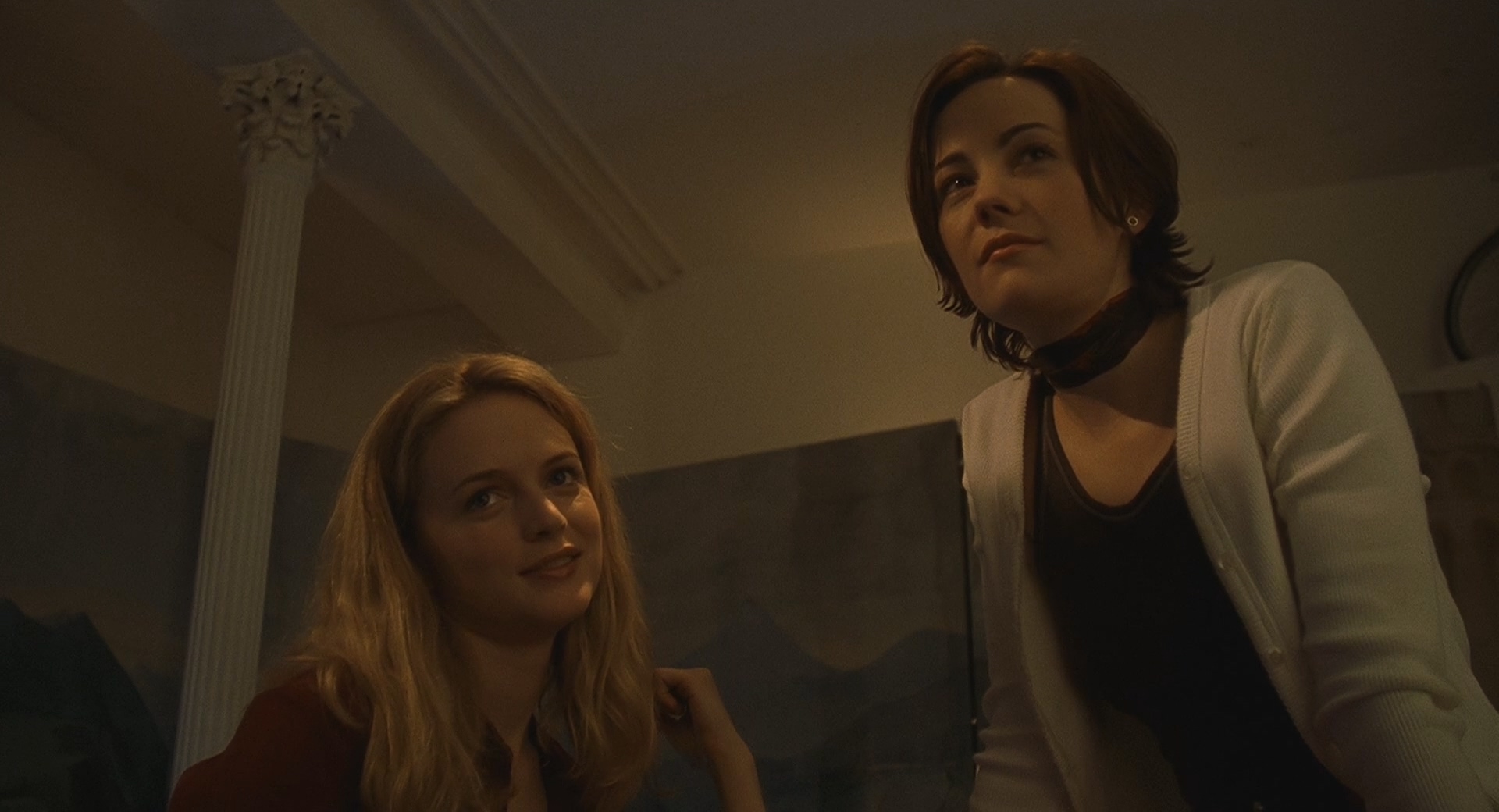 两女一男剧照的剧照