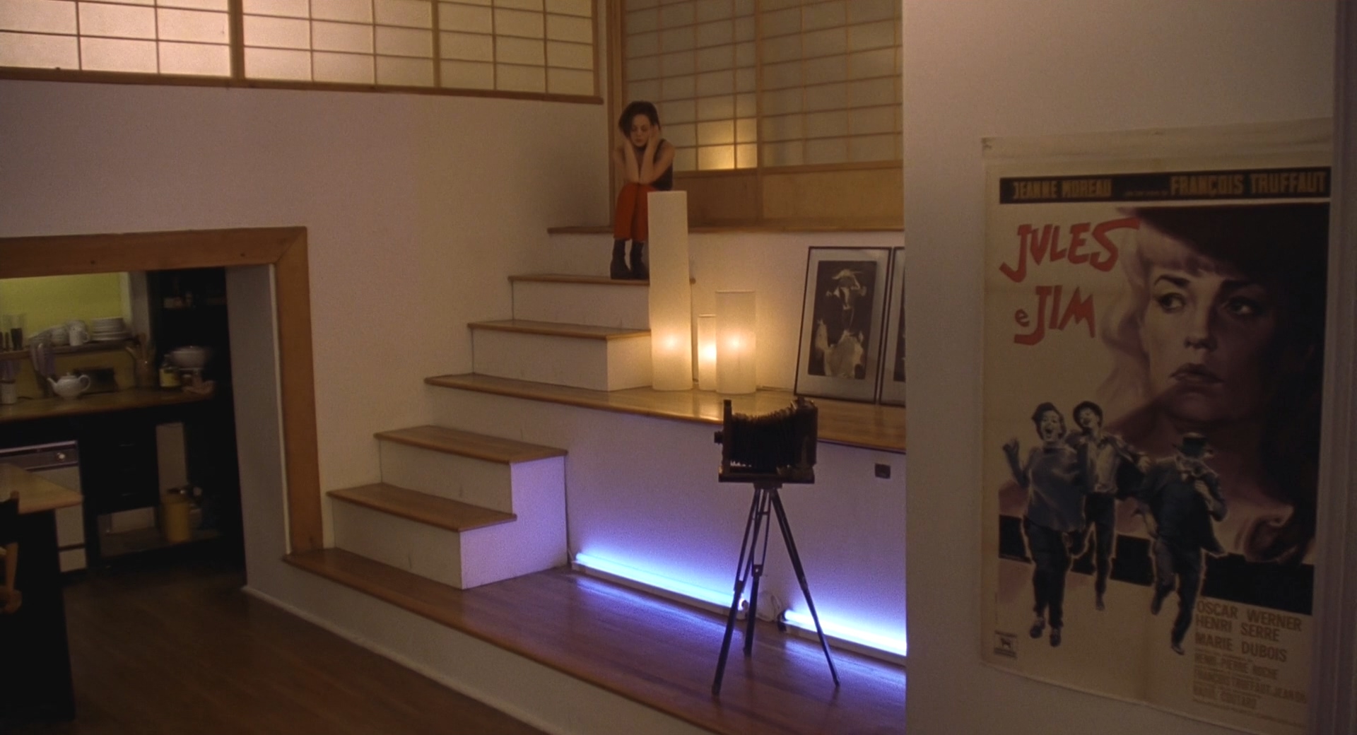 两女一男剧照的剧照