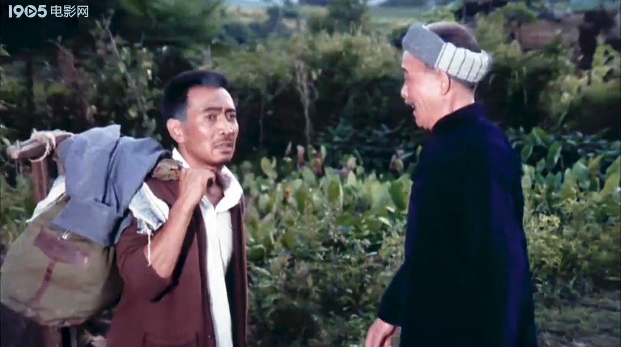 山下是故乡剧照的剧照