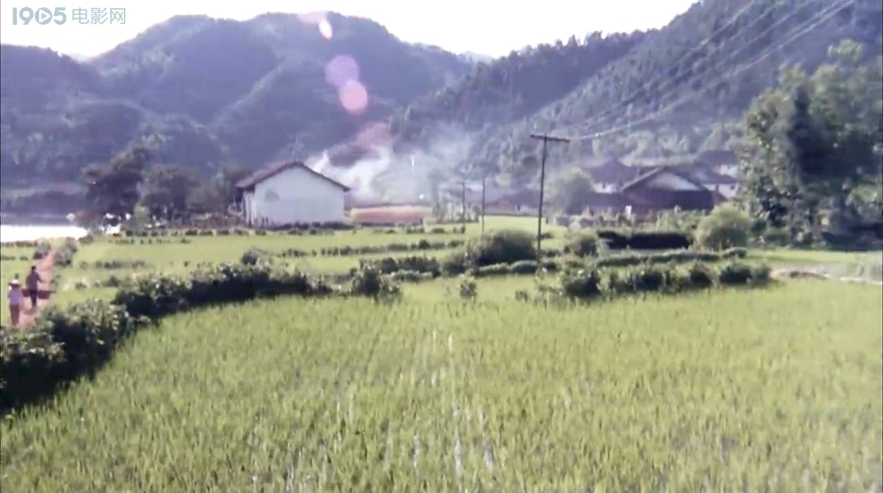 山下是故乡剧照的剧照