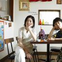 在蓝色时分飞翔剧照