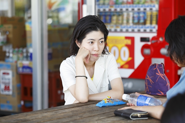 在蓝色时分飞翔剧照的剧照