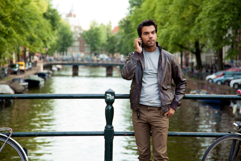 女王旅途剧照的剧照