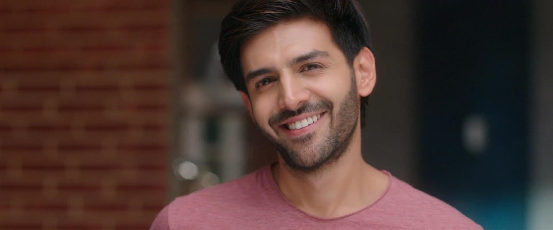 德里三人行剧照的剧照