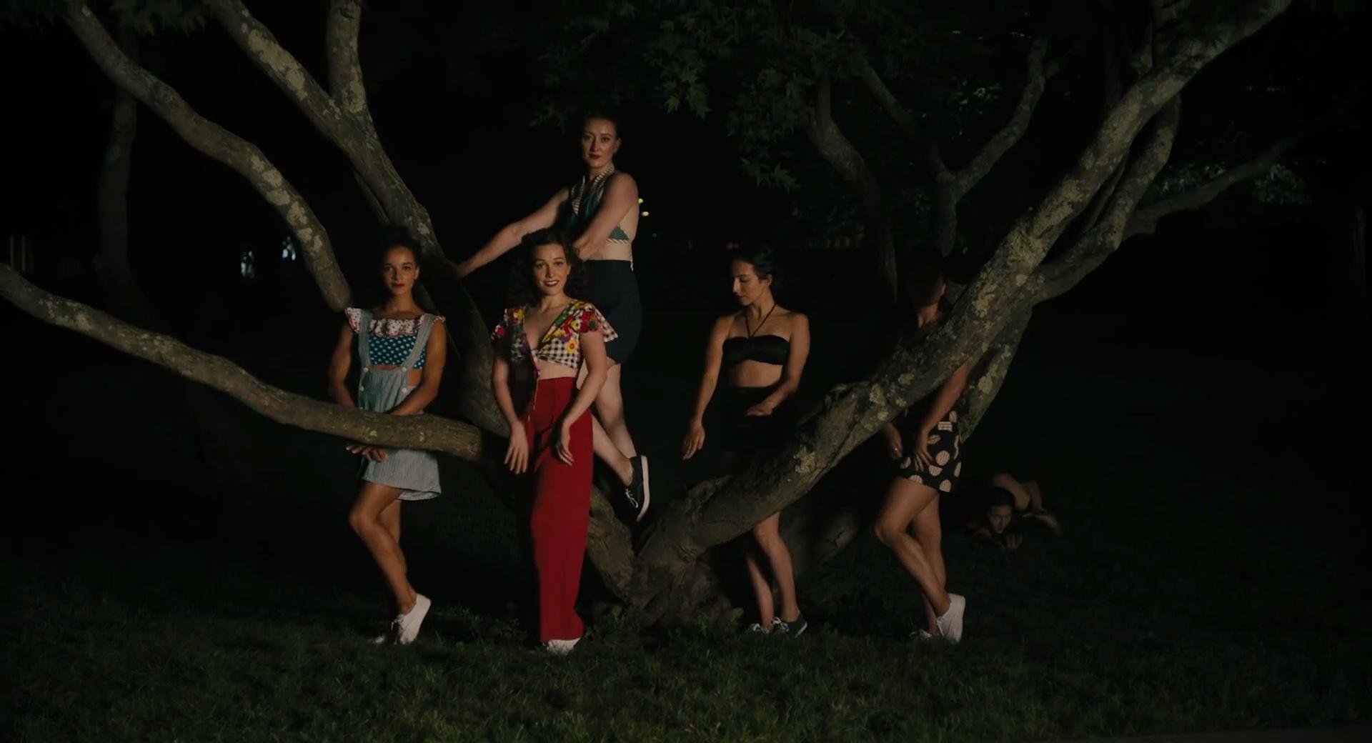 雪莉剧照的剧照