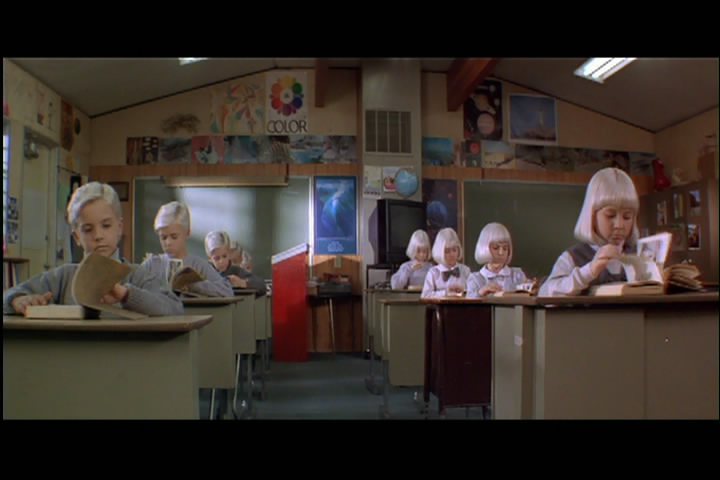 遭诅咒的村庄剧照的剧照