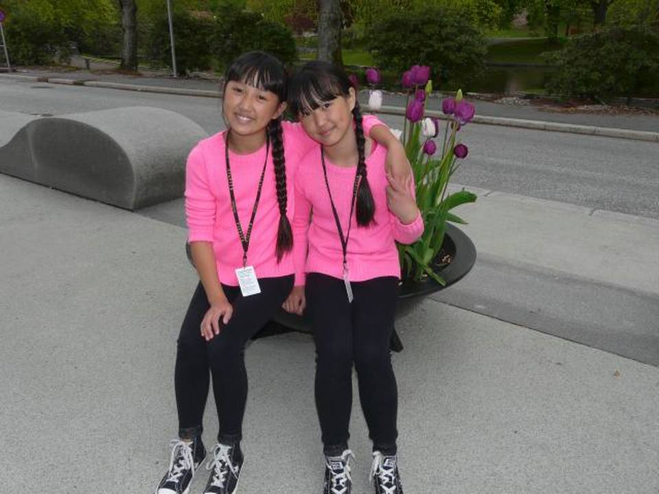 双胞胎姐妹剧照的剧照