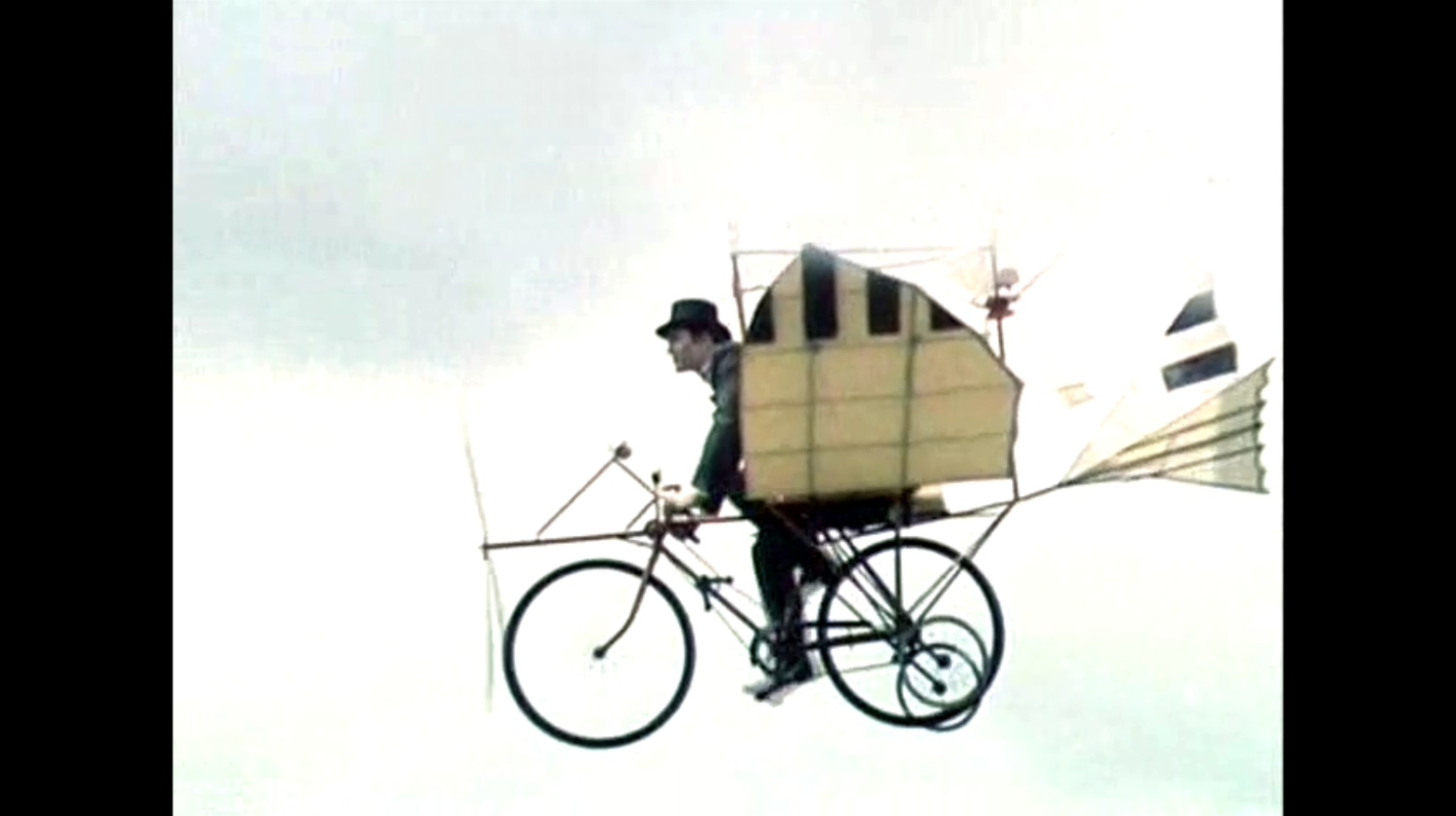 阿黛尔还没吃晚餐剧照的剧照