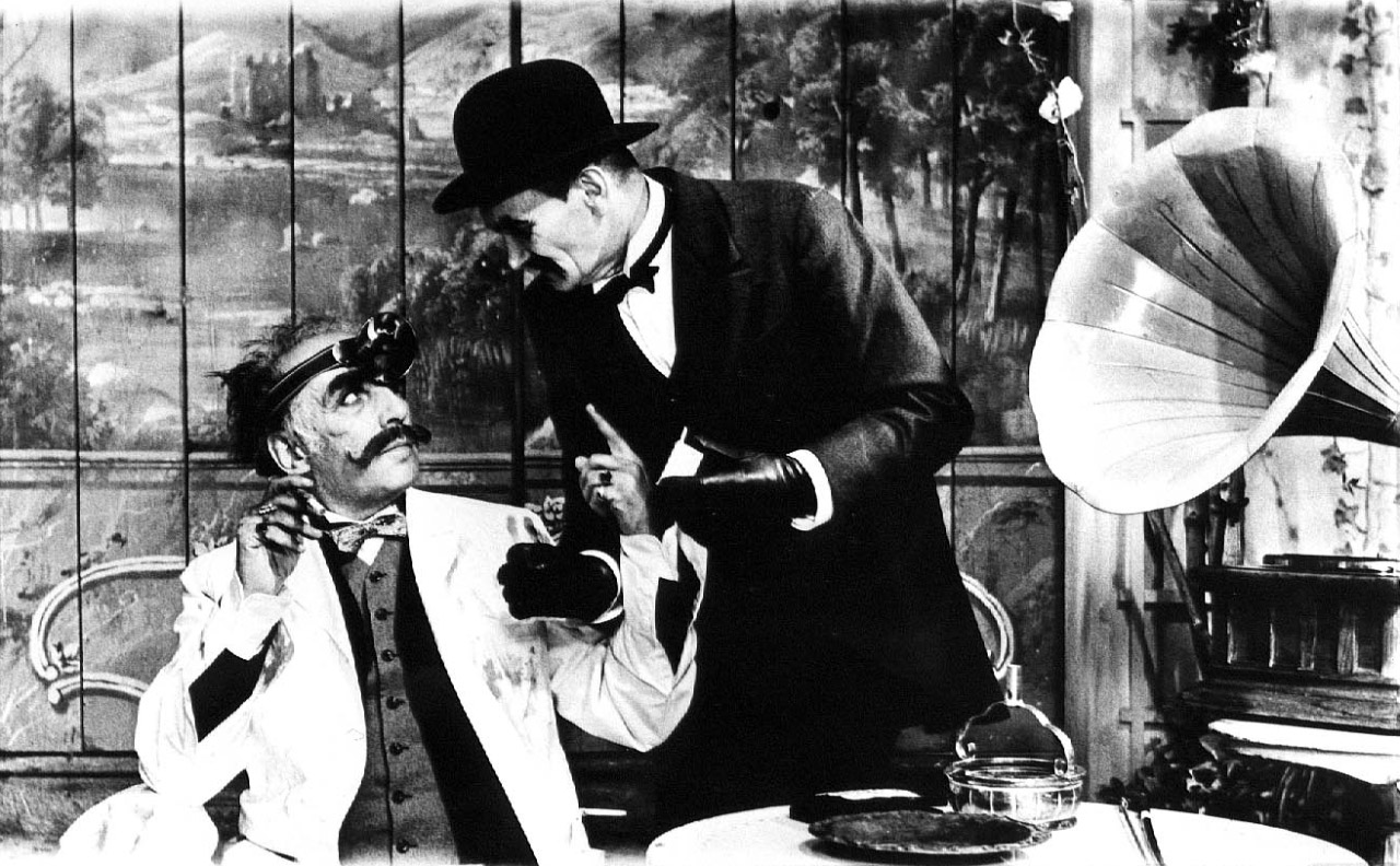 阿黛尔还没吃晚餐剧照的剧照