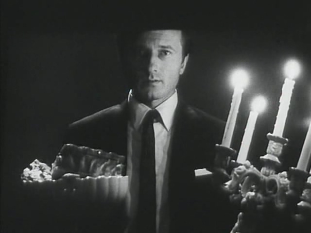 监听剧照的剧照