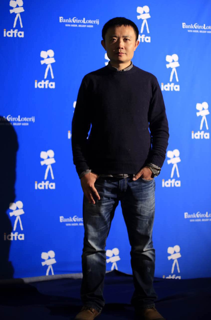 摇摇晃晃的人间剧照的剧照