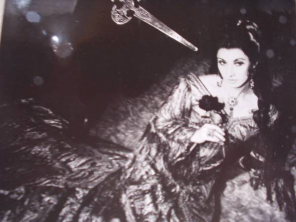 黑玫瑰公寓剧照的剧照