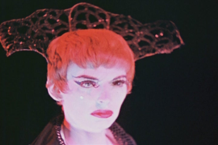 极乐大厦揭幕剧照的剧照