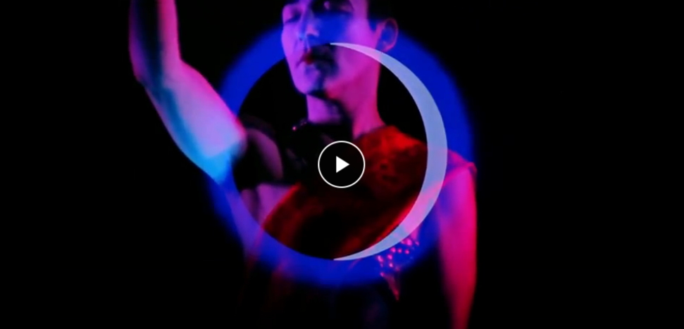 极乐大厦揭幕剧照的剧照