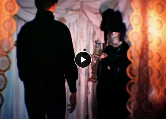 极乐大厦揭幕剧照的剧照