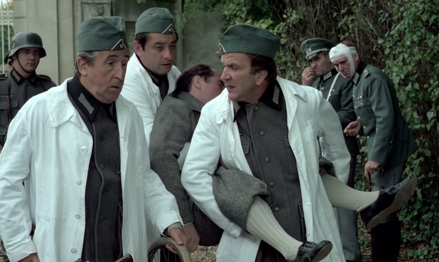 深入敌后搞搞震2剧照的剧照