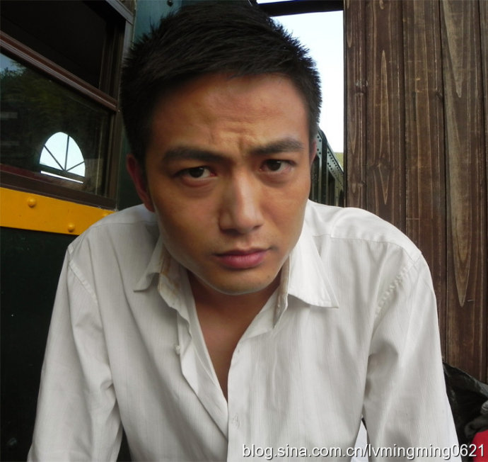 父子神探之雨夜迷踪剧照的剧照