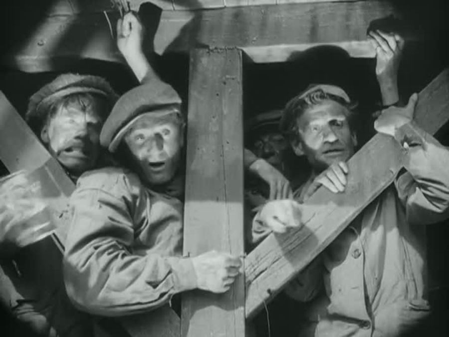 铁路的白蔷薇剧照的剧照