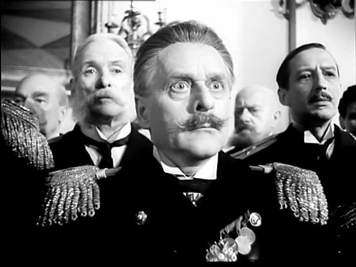 海军少尉巴宁剧照的剧照