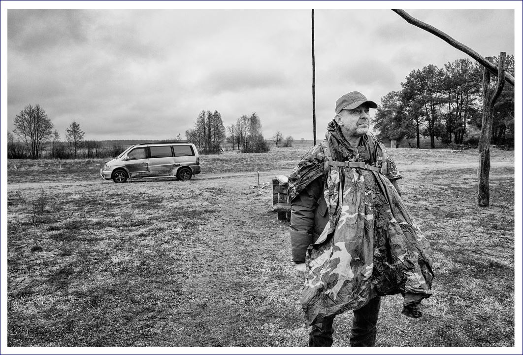 被涂污的鸟剧照的剧照