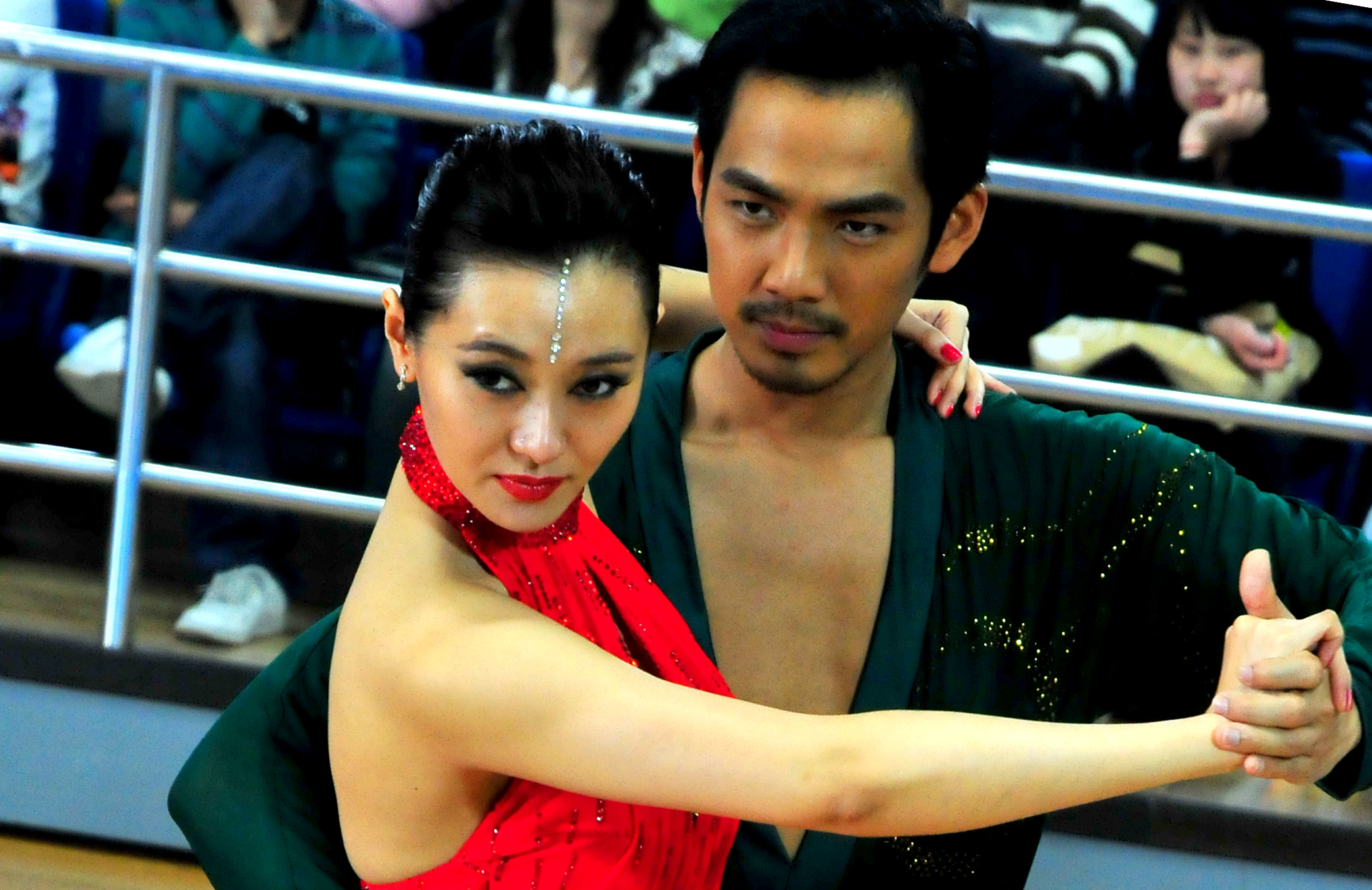 斗爱剧照的剧照