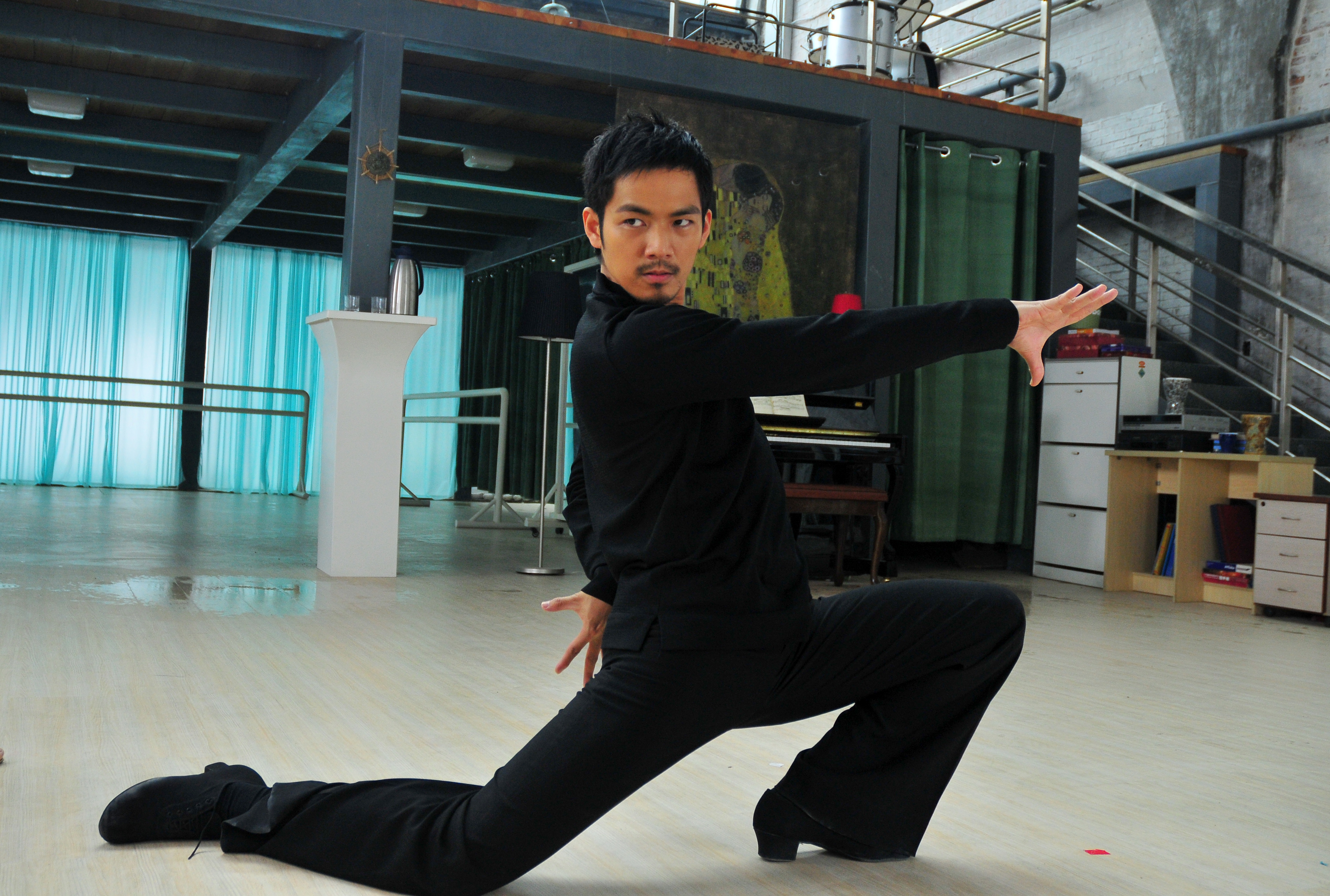 斗爱剧照的剧照