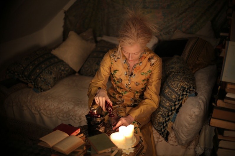 唯爱永生剧照的剧照