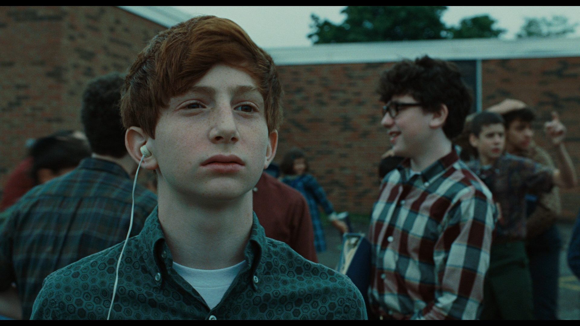 严肃的男人剧照的剧照