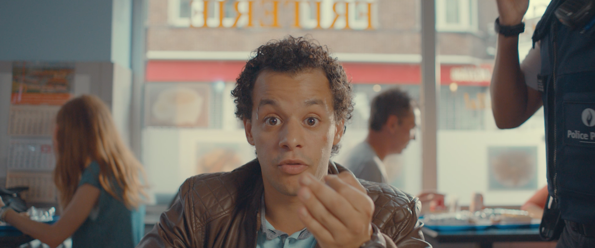 紧急状态了，傻逼剧照的剧照