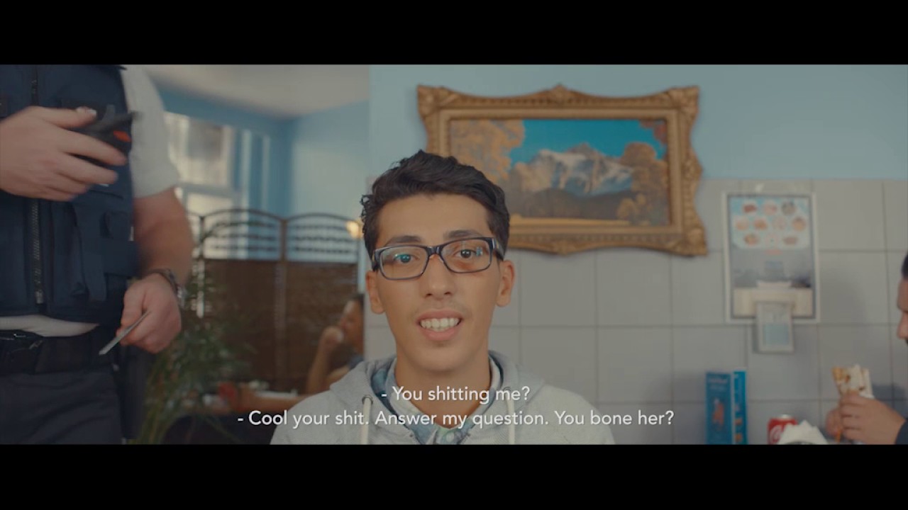 紧急状态了，傻逼剧照的剧照