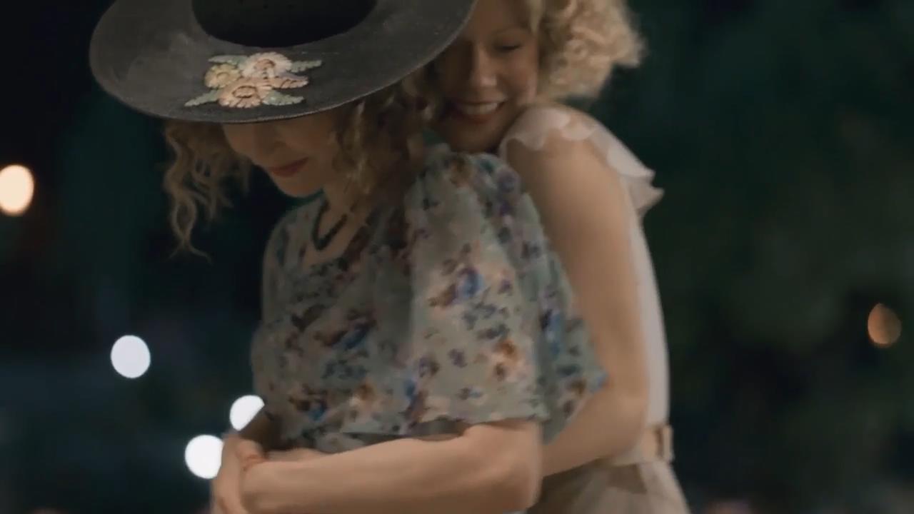 迷情玻璃屋剧照的剧照