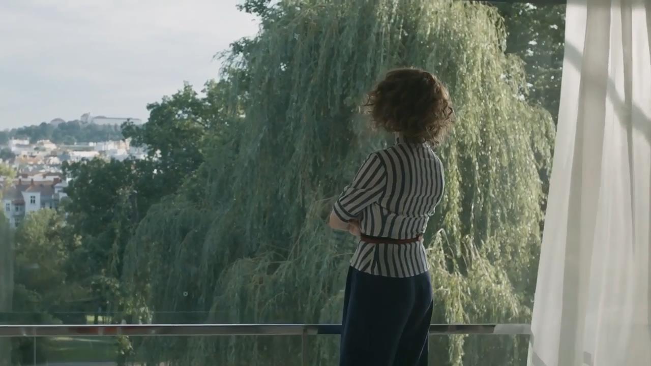 迷情玻璃屋剧照的剧照