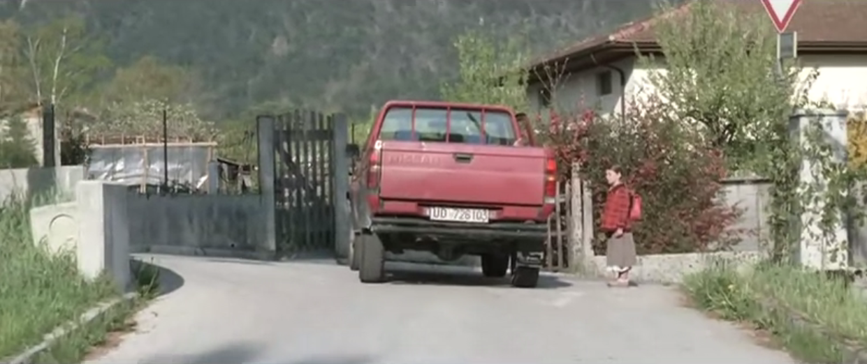 湖边的少女剧照的剧照