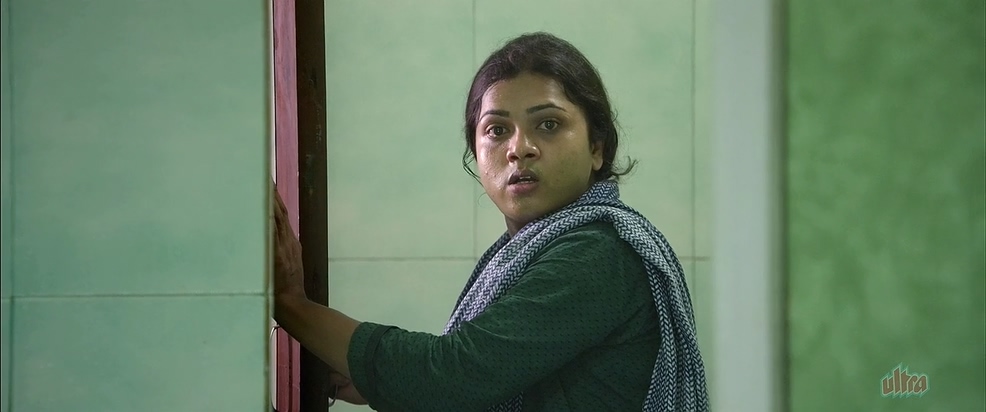 十字架上的女人剧照的剧照