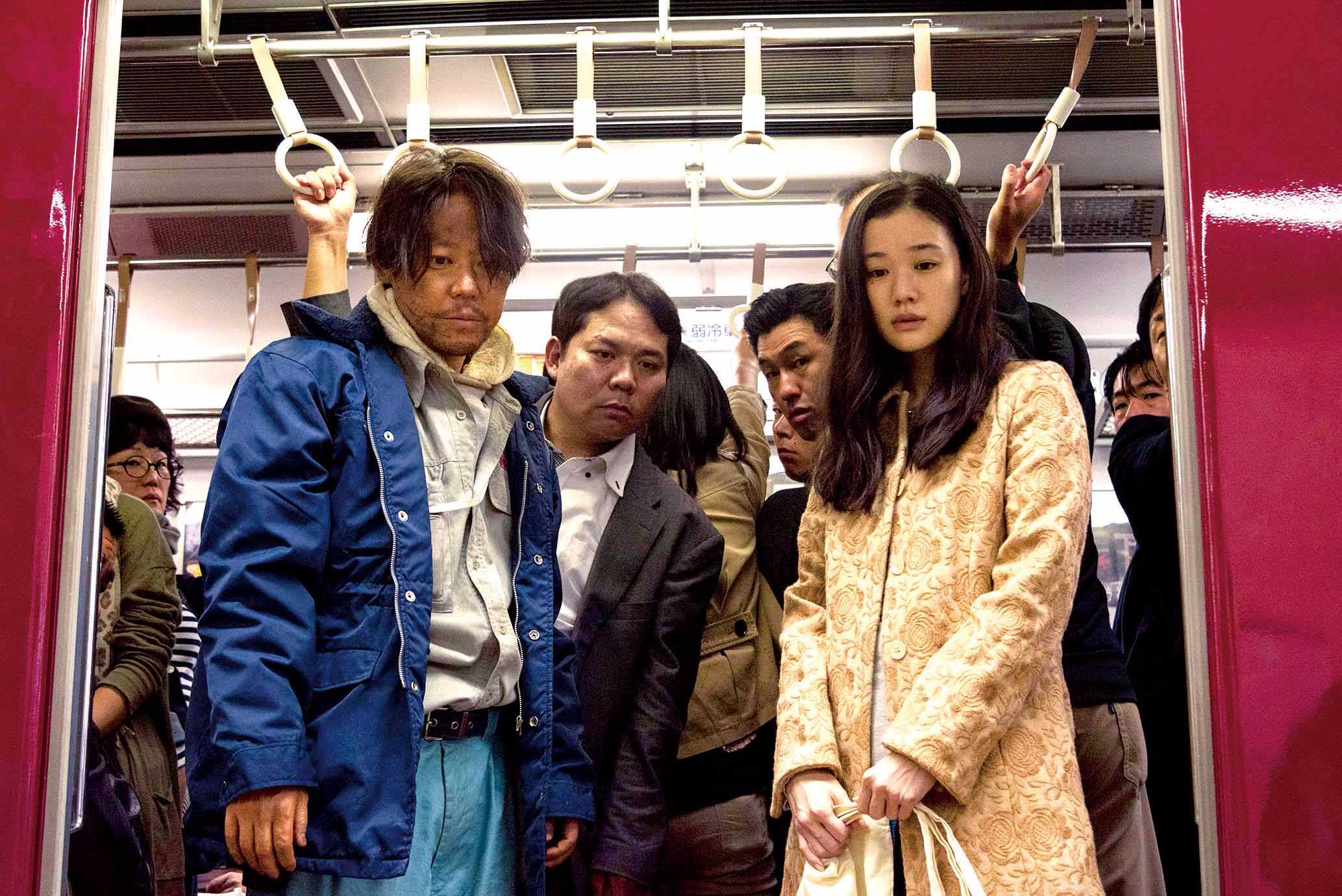 她不知道名字的那些鸟儿剧照的剧照