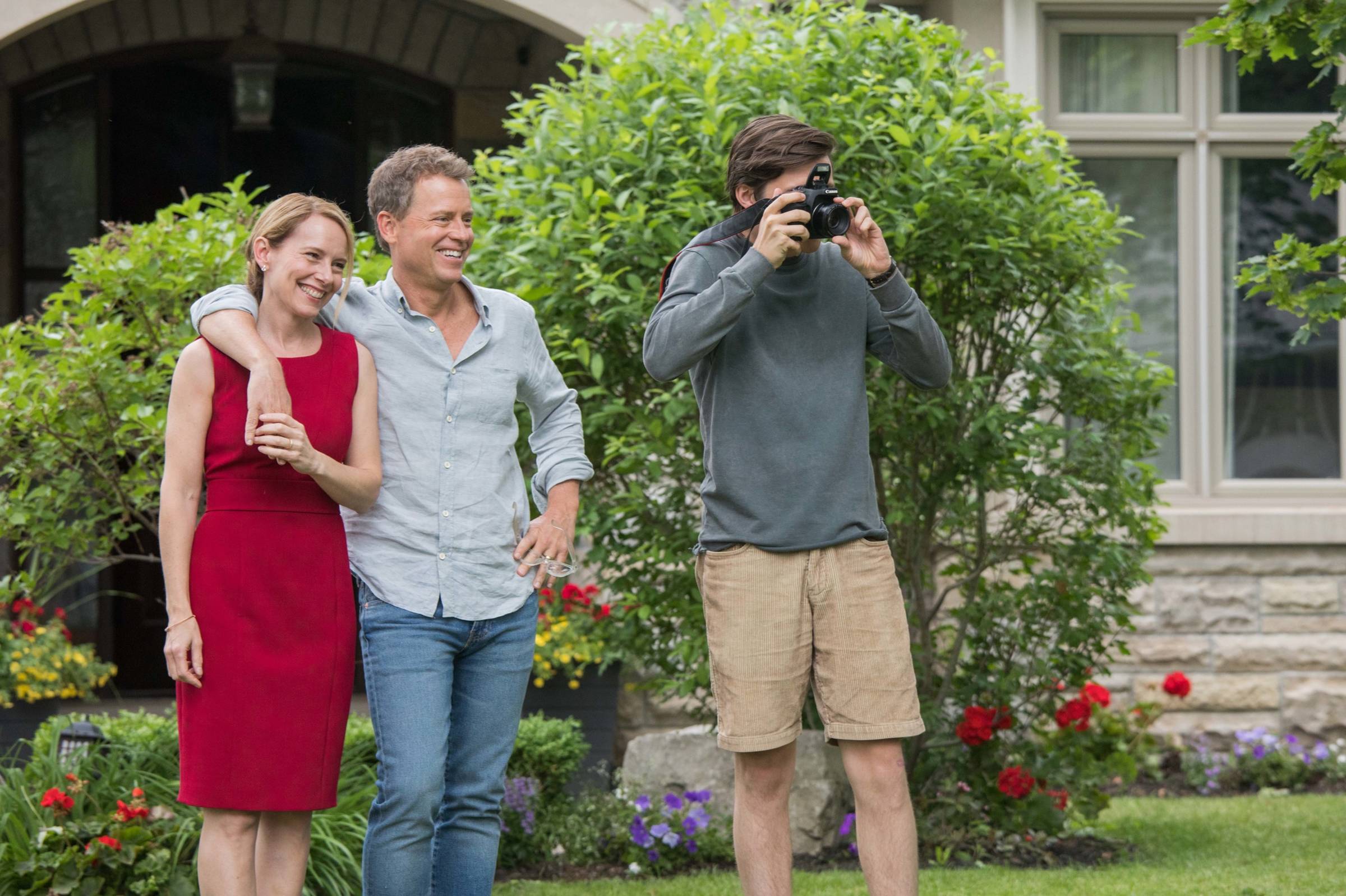 信不信由你剧照的剧照