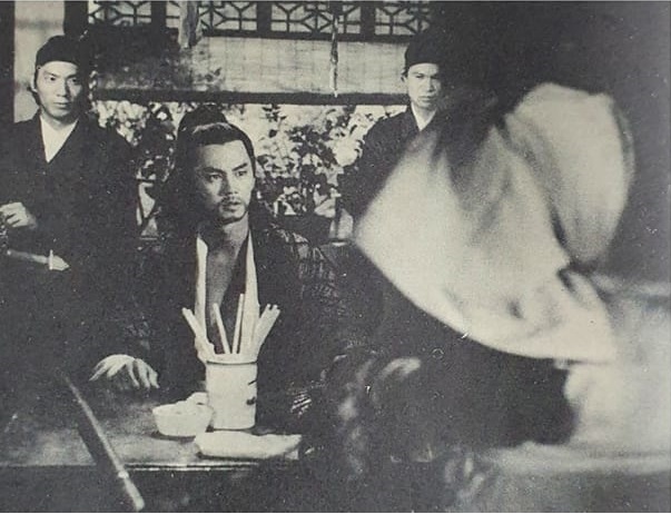 白玉老虎剧照的剧照