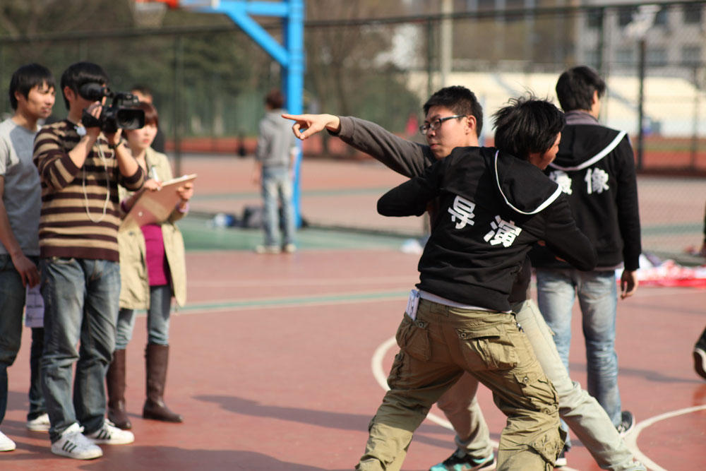 不要摄像机剧照的剧照