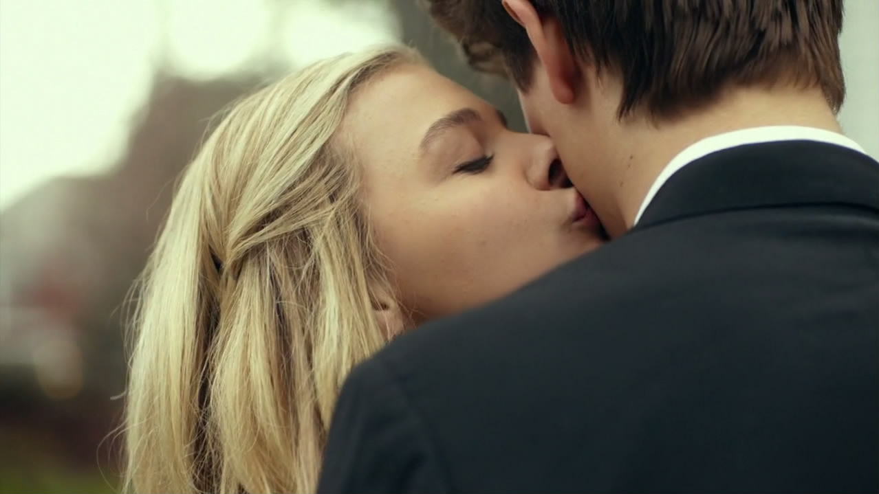 十一月的罪行剧照的剧照