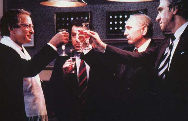 被称为教授的男人剧照的剧照