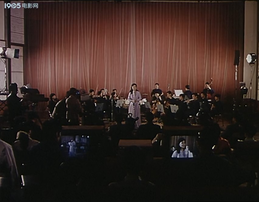 白杨树下剧照的剧照