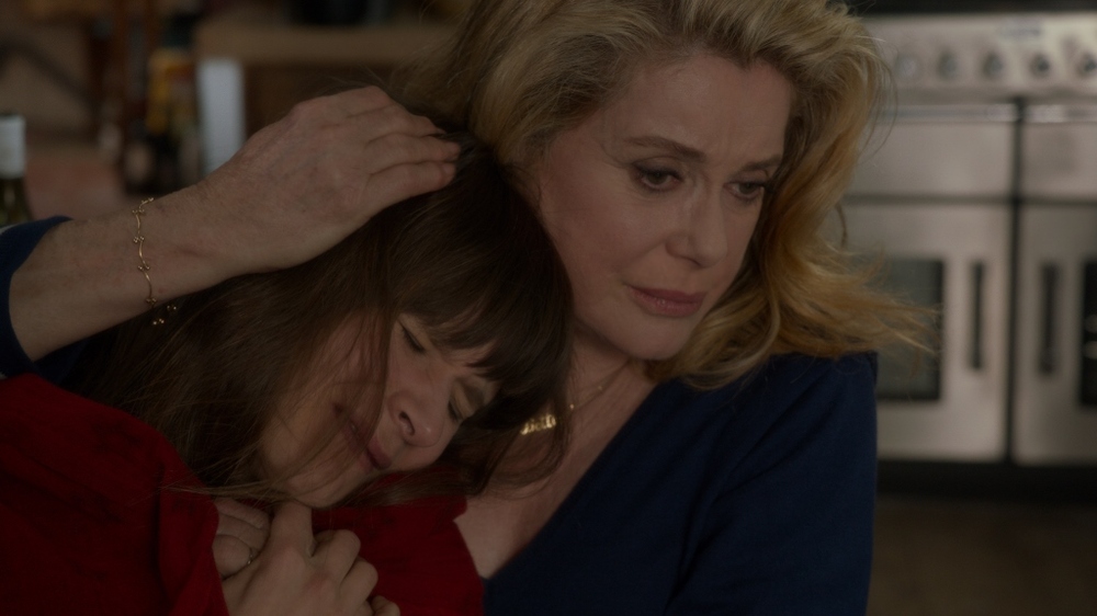 她在路上剧照的剧照