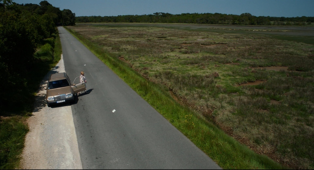 她在路上剧照的剧照