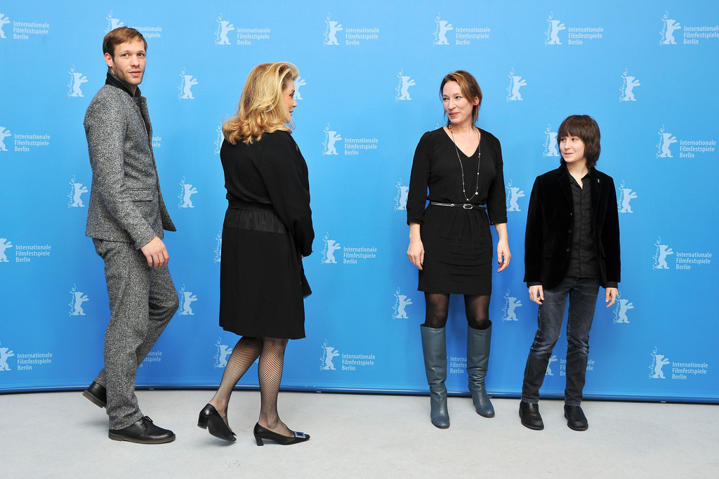 她在路上剧照的剧照