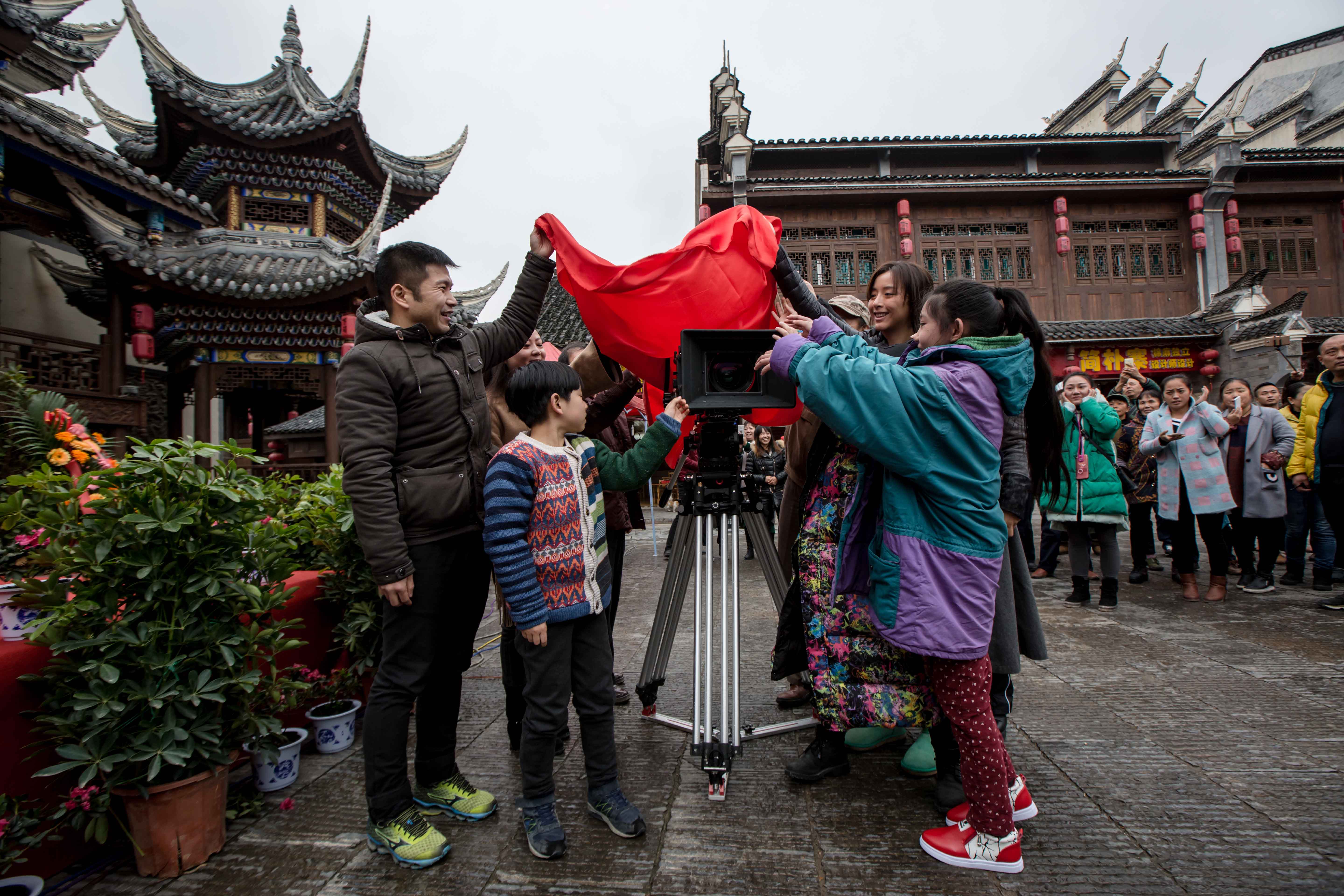 爱回家剧照的剧照