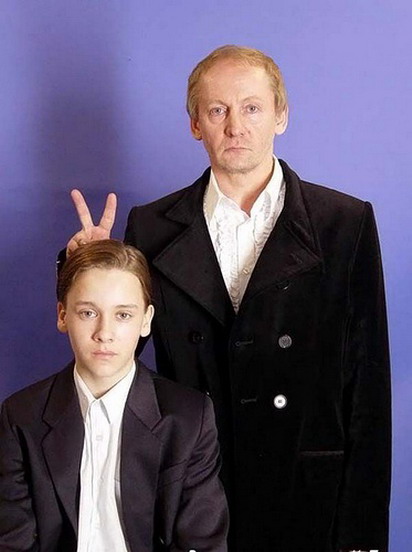 守日人剧照的剧照