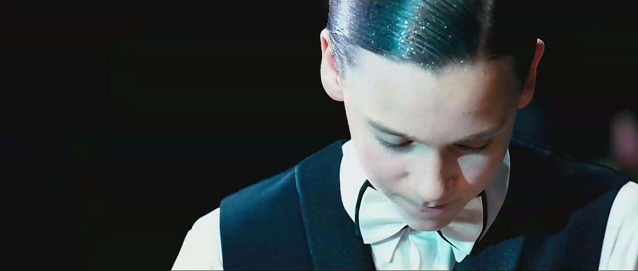 守日人剧照的剧照