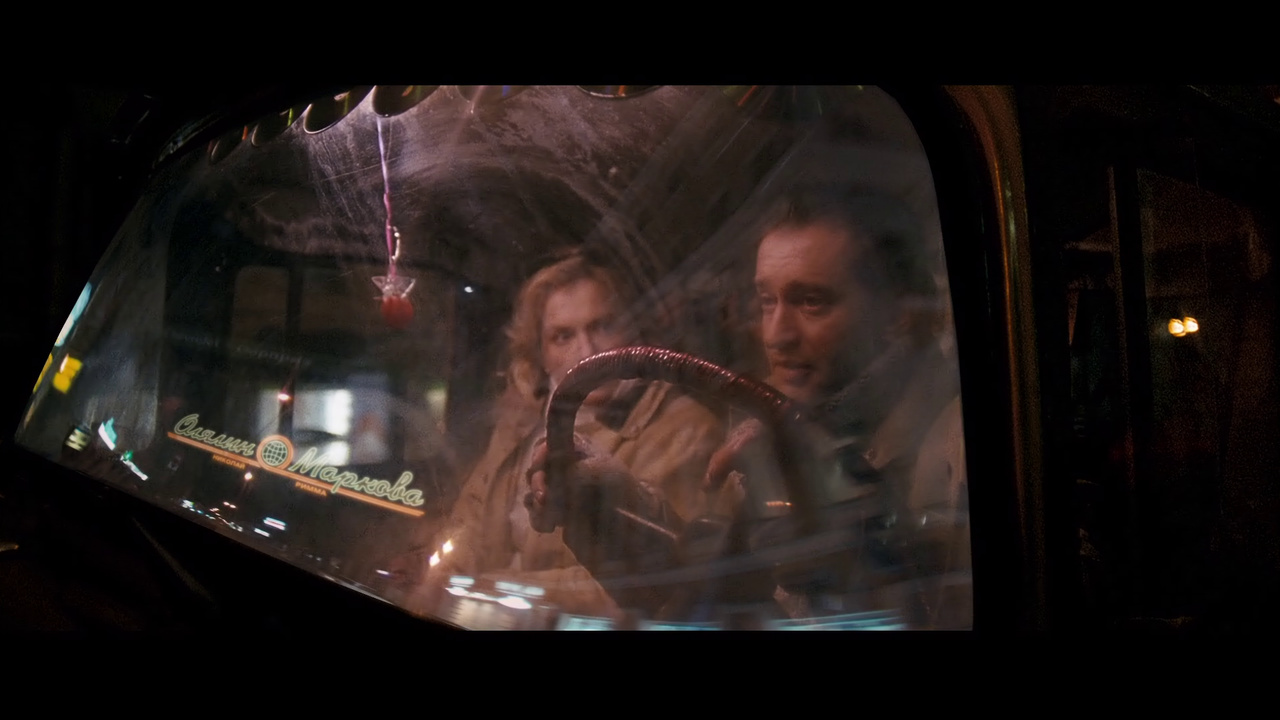 守日人剧照的剧照