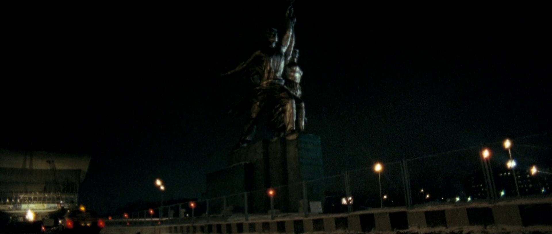 守日人剧照的剧照