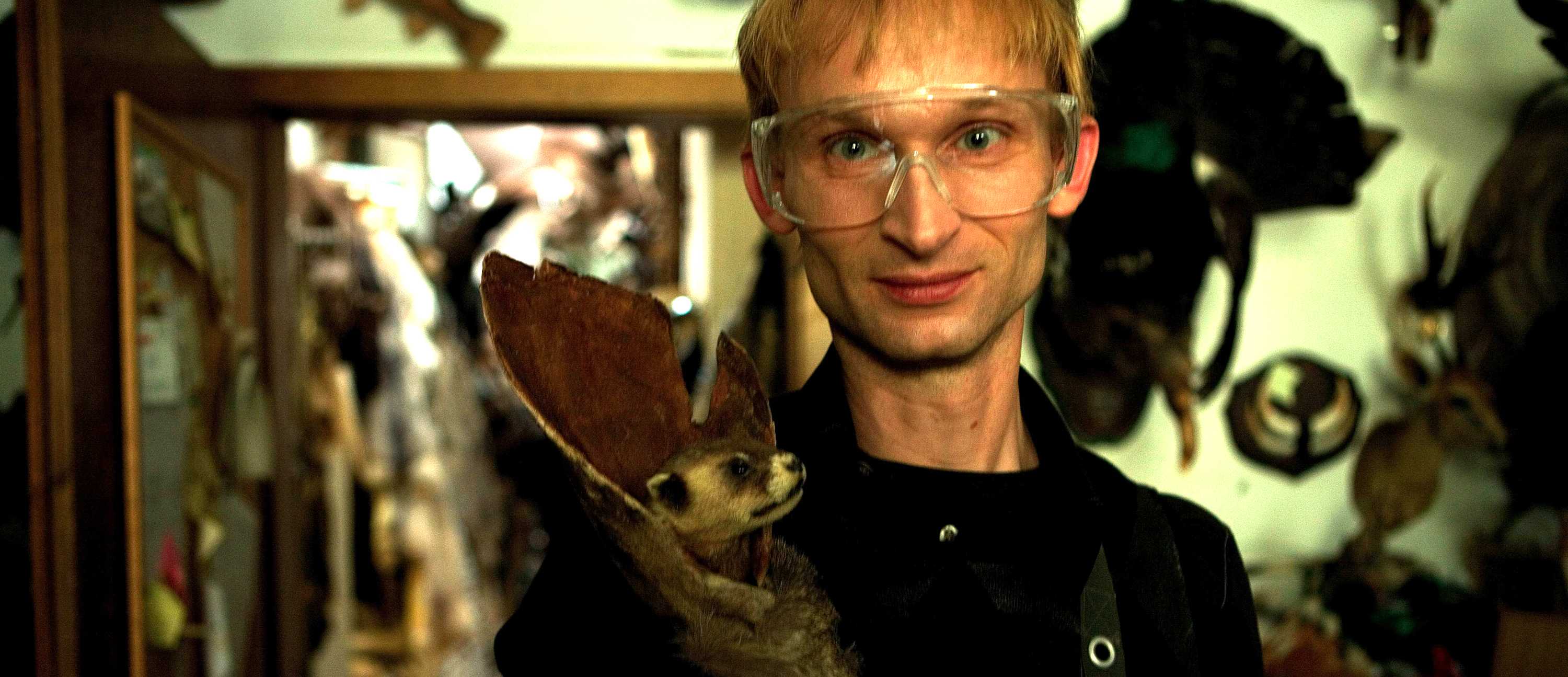 人体雕像剧照的剧照